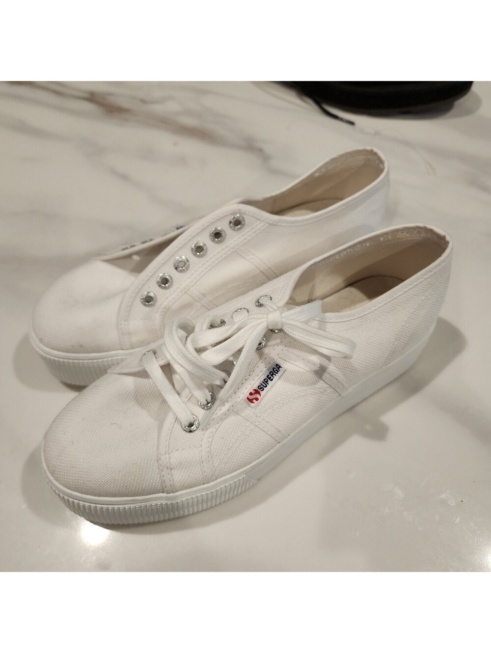 Superga 2750 Cotu Classic White Canvas Sneakers Women’s 9.5 -10 mens 8
